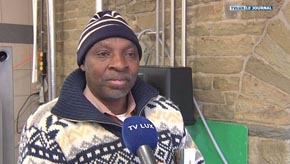 Bovigny : Un producteur de vin de canne du Kivu visite la Brasserie les 3 Fourquets