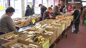 Marche : déstockage de livres et jeux à la bibliothèque