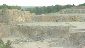 Rochefort : polémique autour de l'approfondissement du site d'extraction de Lhoist Industries