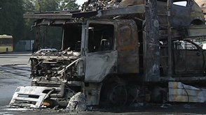 Libramont:  un semi-remorque et cinq véhicules en feu