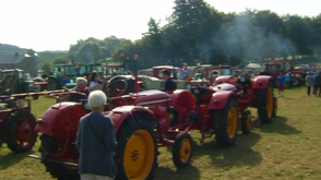 Marbay 8° Champ'bar : brocante, exposition de vieux tracteurs et marché artisanal