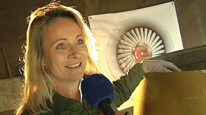 Vielsalm : Agnès transforme les avions en meubles !