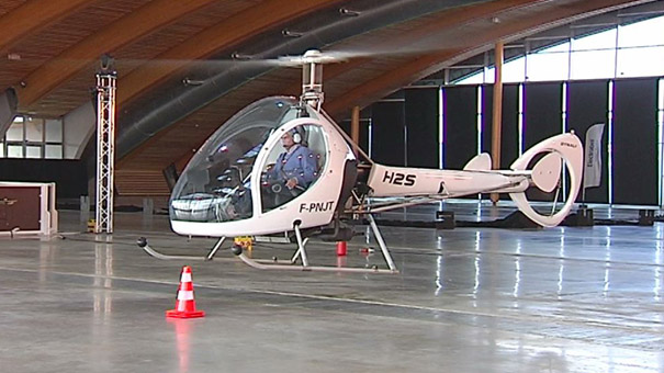 Libramont : un hélicoptère à énergie électrique vole dans le LEC