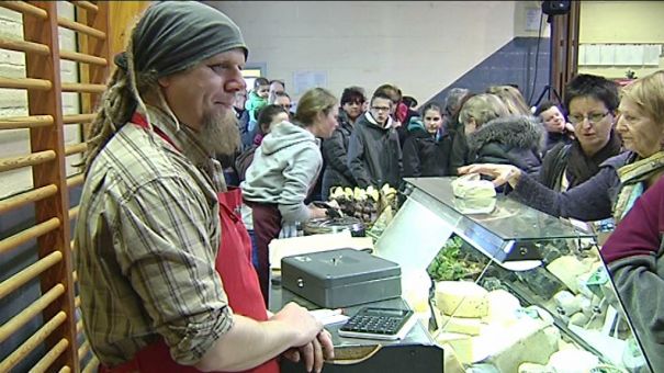 Amberloup : inauguration du premier marché fermier