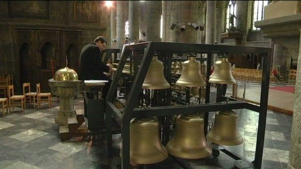 Dinant : le retour du carillon 