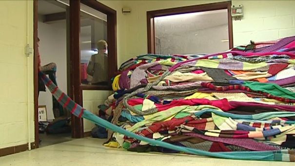 Neufchâteau bat le record de la plus grande écharpe