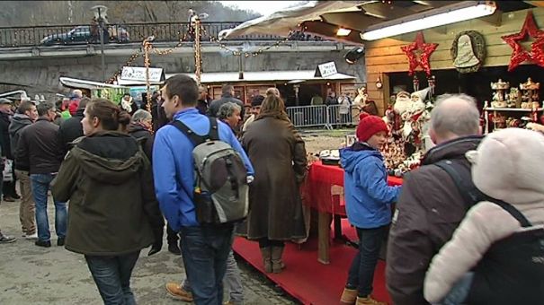 Durbuy : lancement du marché de Noël et de la patinoire