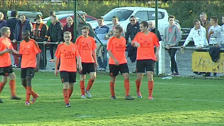 Football : P1 : Mormont A - La Roche