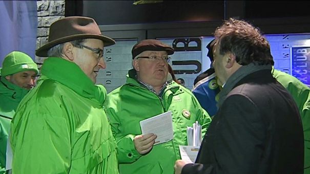 Les syndicats ont accueilli les militants du MR