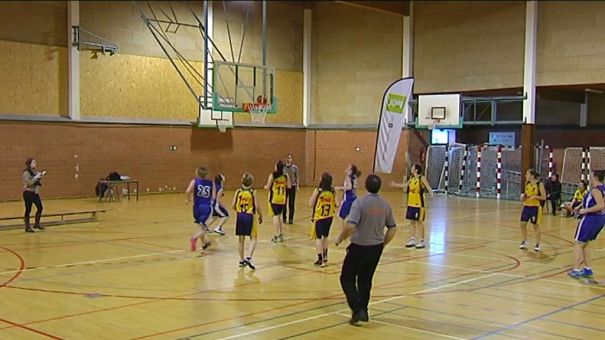 Basket : 1/2 finales Dames Coupe Province : Bertrix - Rulles