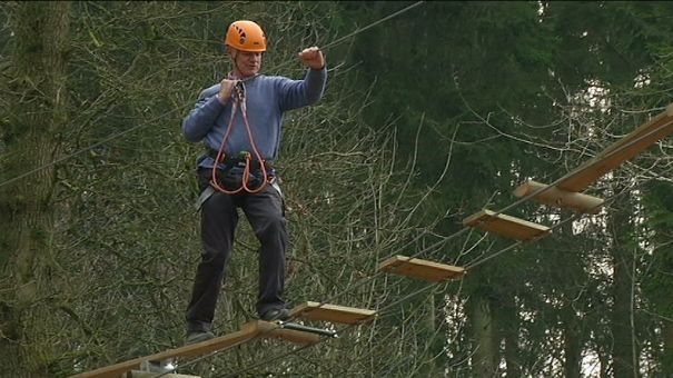 Domaine de Farnières : nouvelles sensations grâce à lAccrobranche ! 