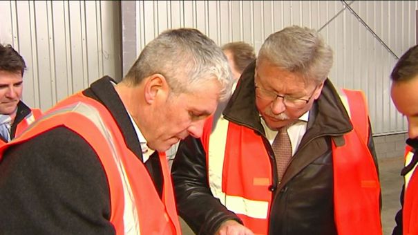 Le ministre Furlan en visite à l'usine Badger Pellets