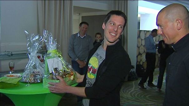 Triathlon - soirée-surprise en l'honneur d'Axel Zeebroek à Houffalize