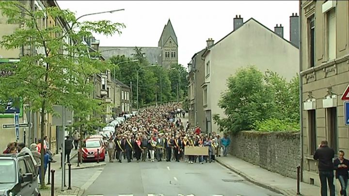 Arlon : 3000 personnes pour défendre leur hôpital