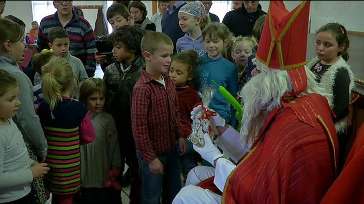 Arrivée de Saint-Nicolas à la Maison de Volaiville !