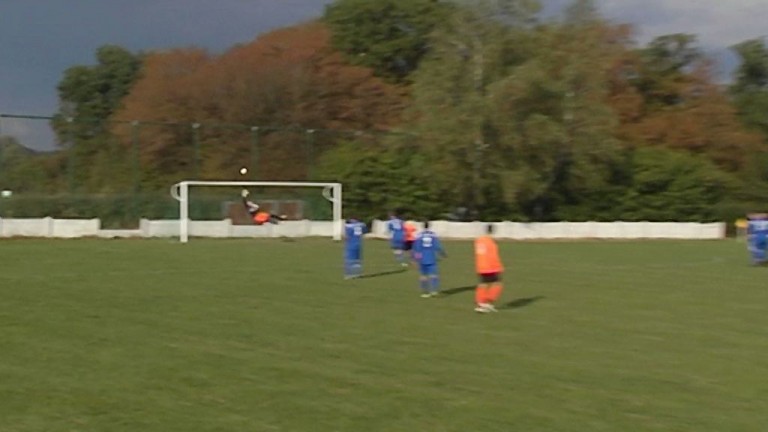 Football : Waltzing souffle la 2e place à Châtillon