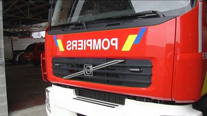 Trois pompiers blessés à Villance