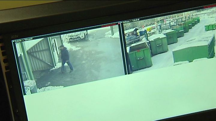 Vols dans les parcs à conteneurs