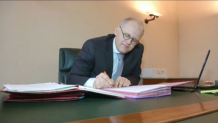 1er jour pour le Gouverneur Schmitz