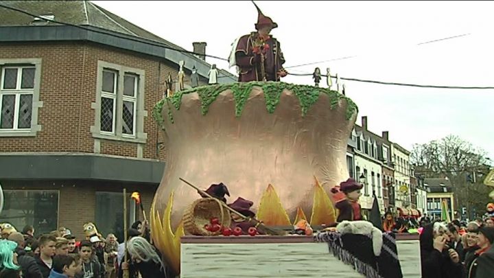 Ludo li bouteu dFeu règne en maître sur le carnaval de Marche-en-Famenne
