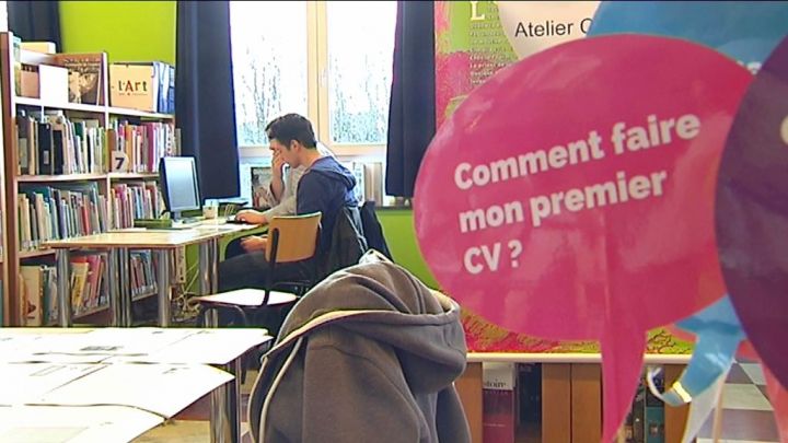 Bien préparer son futur job étudiant grâce à Infor-Jeunes