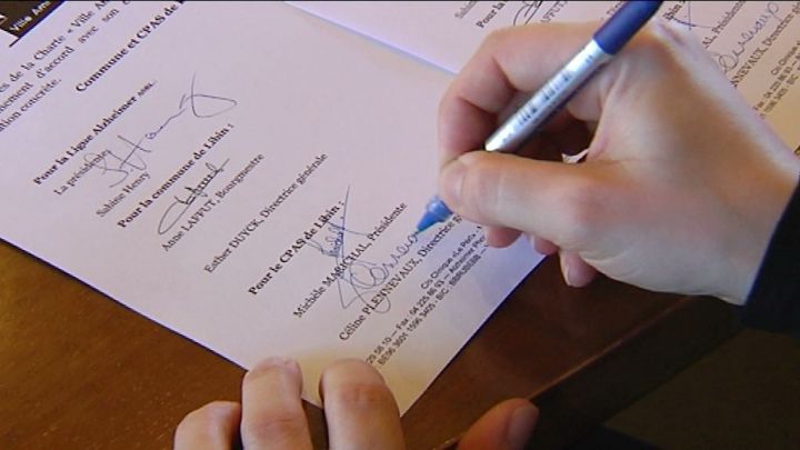 Libin signe la charte ville amie démence