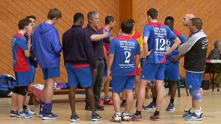 Volley : Athêna prend la tête des Play-offs en P1