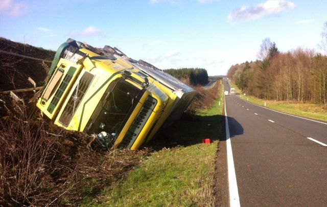 N89: spectaculaire accident sans blessé grave