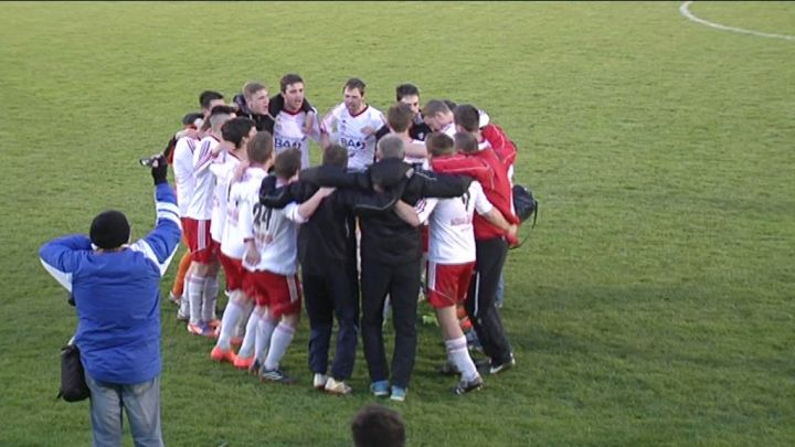 Football : La Roche sauve une balle de match à Marloie