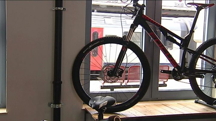 Arlon : un magasin de vélos entre en gare