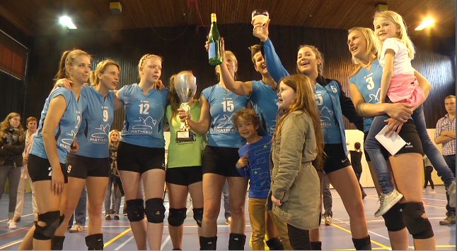 VOLLEY : doublé coupe-championnat pour Houffalize