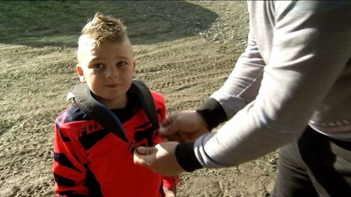 Motocross : Roby, 5 ans et déjà pilote