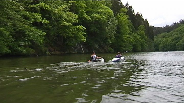 4h de kayak sous le soleil à Engreux