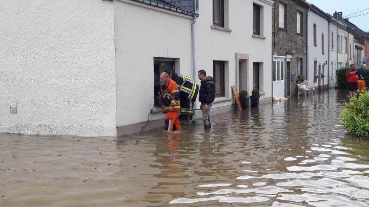 Les habitants de Rossignol inondés