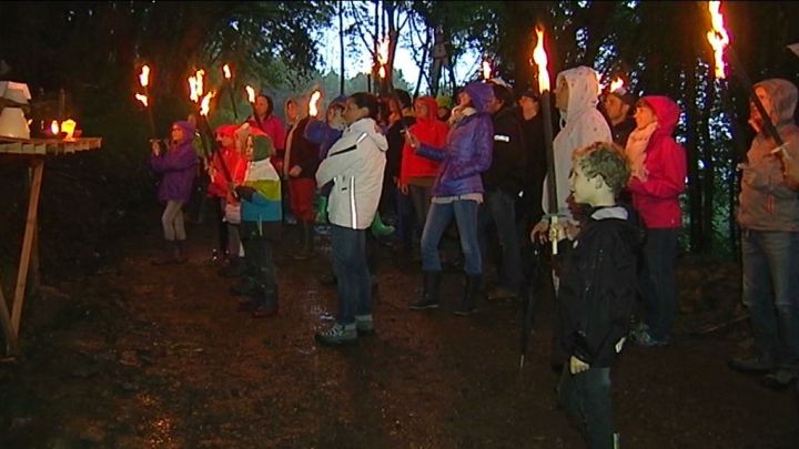 Flammes à Bomal : on attend près de 3.000 personnes