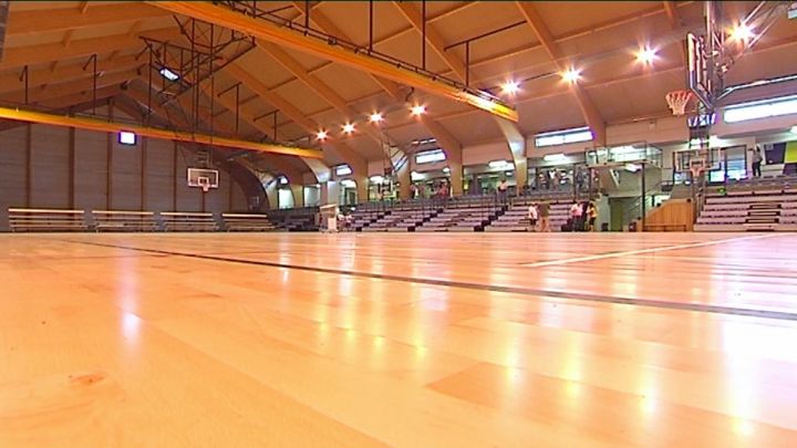 Libramont a inauguré son nouveau hall sportif
