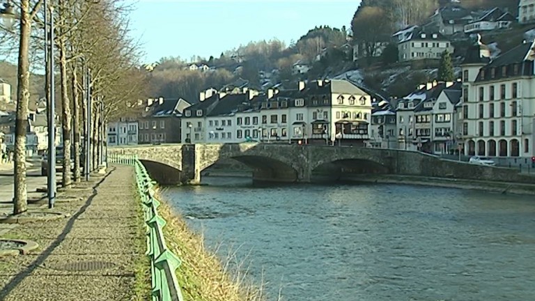 Nouvelle maison de tourisme autour de Bouillon