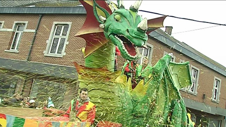 Retrouvez tous les carnavals de la Province en un clic