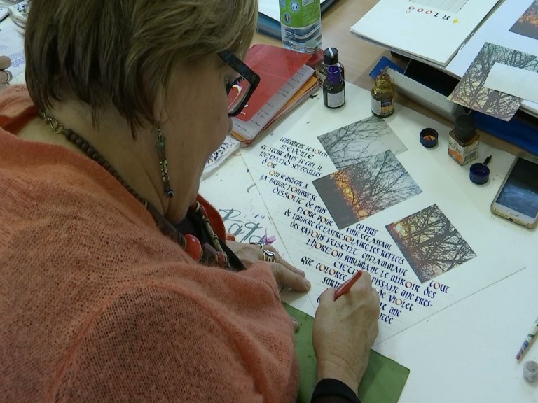 Redu: apprendre la calligraphie