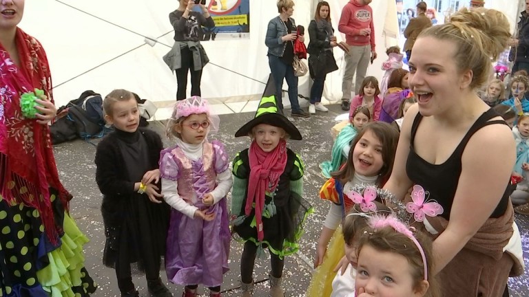 120 enfants au carnaval de Barvaux
