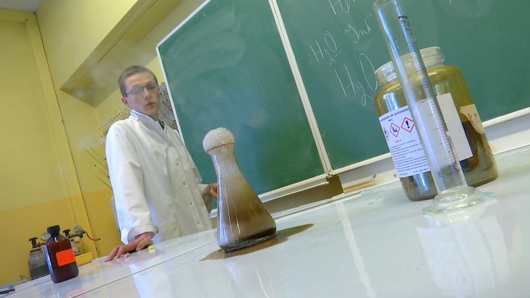 Trois élèves luxembourgeois en finale des Olympiades de Sciences