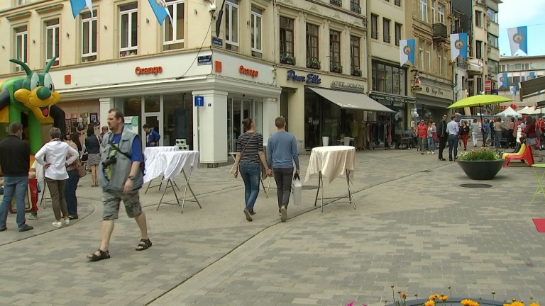 Inauguration du piétonnier à Arlon : "le commerce peut reprendre"
