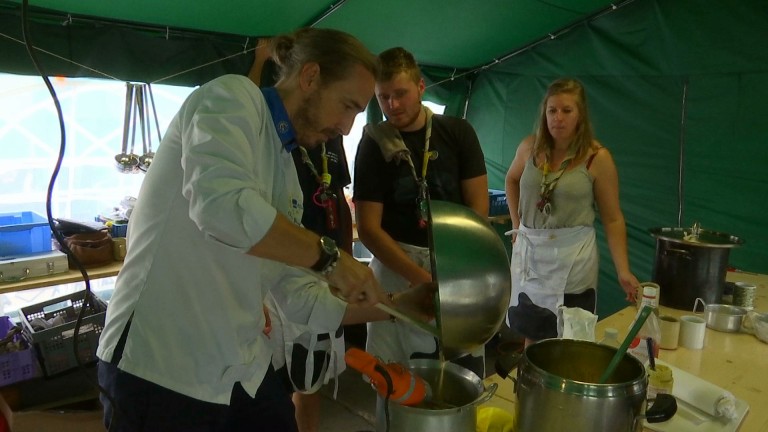 Bouillon : deux grands chefs namurois cuisinent pour le Patro