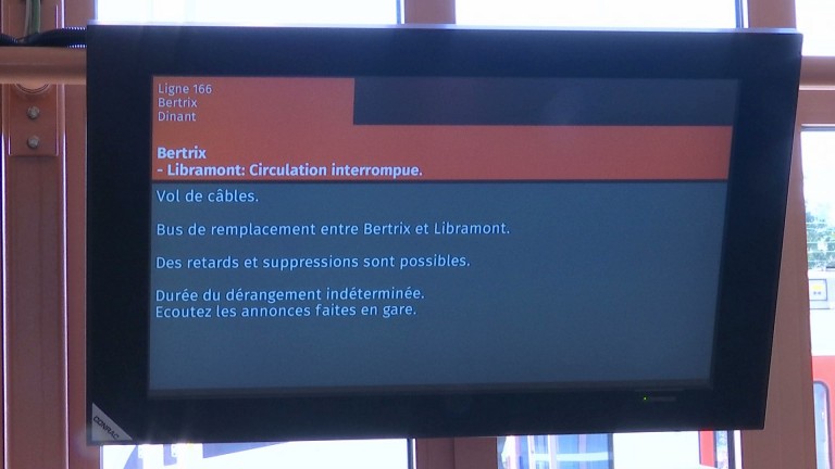 SNCB. Vol de câbles enre Bertrix et Libramont. Trafic à l'arrêt