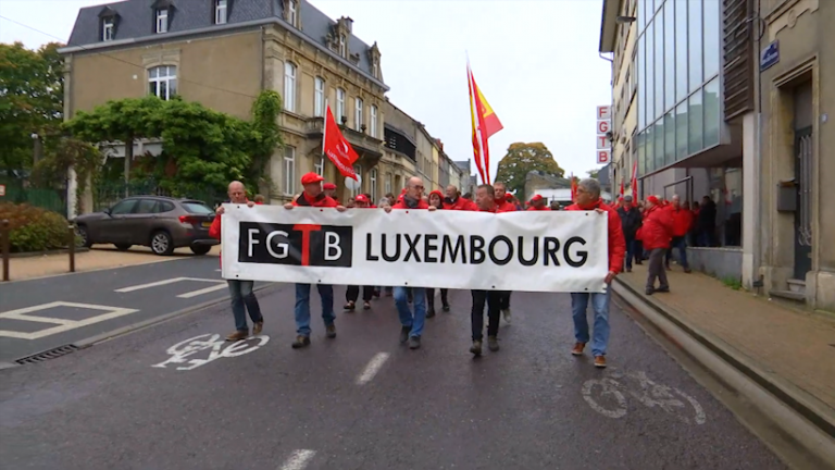 Grève : près de 400 manifestants dans les rues d'Arlon