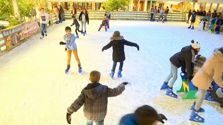 La Roche-en-Ardenne. La patinoire est de retour !