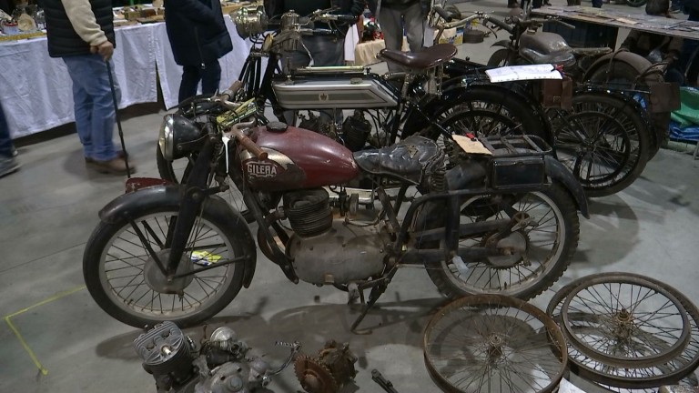 Marche: une bourse pour motos anciennes