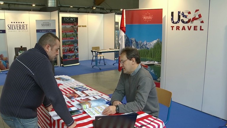 A la recherche d'évasion au salon du voyage à Bertrix