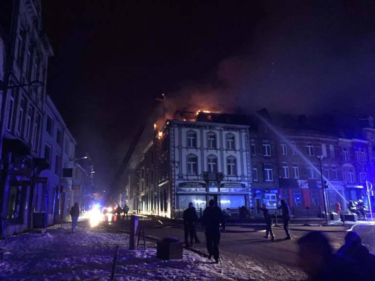 Violent incendie à Neufchâteau. 28 personnes évacuées