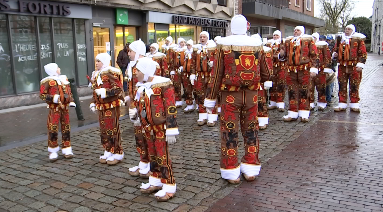 Les gilles ont réveillé les Marchois le jour du carnaval